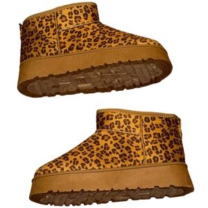 SIZE 10 🌟 WILD DIVAS LEOPARD PRINT BOOTIES 🌟
